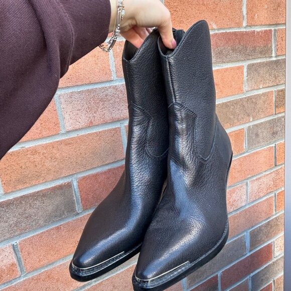 Dolce Vita Valory Black Leather Western Ankle Boots Size 9 - Picture 3 of 13